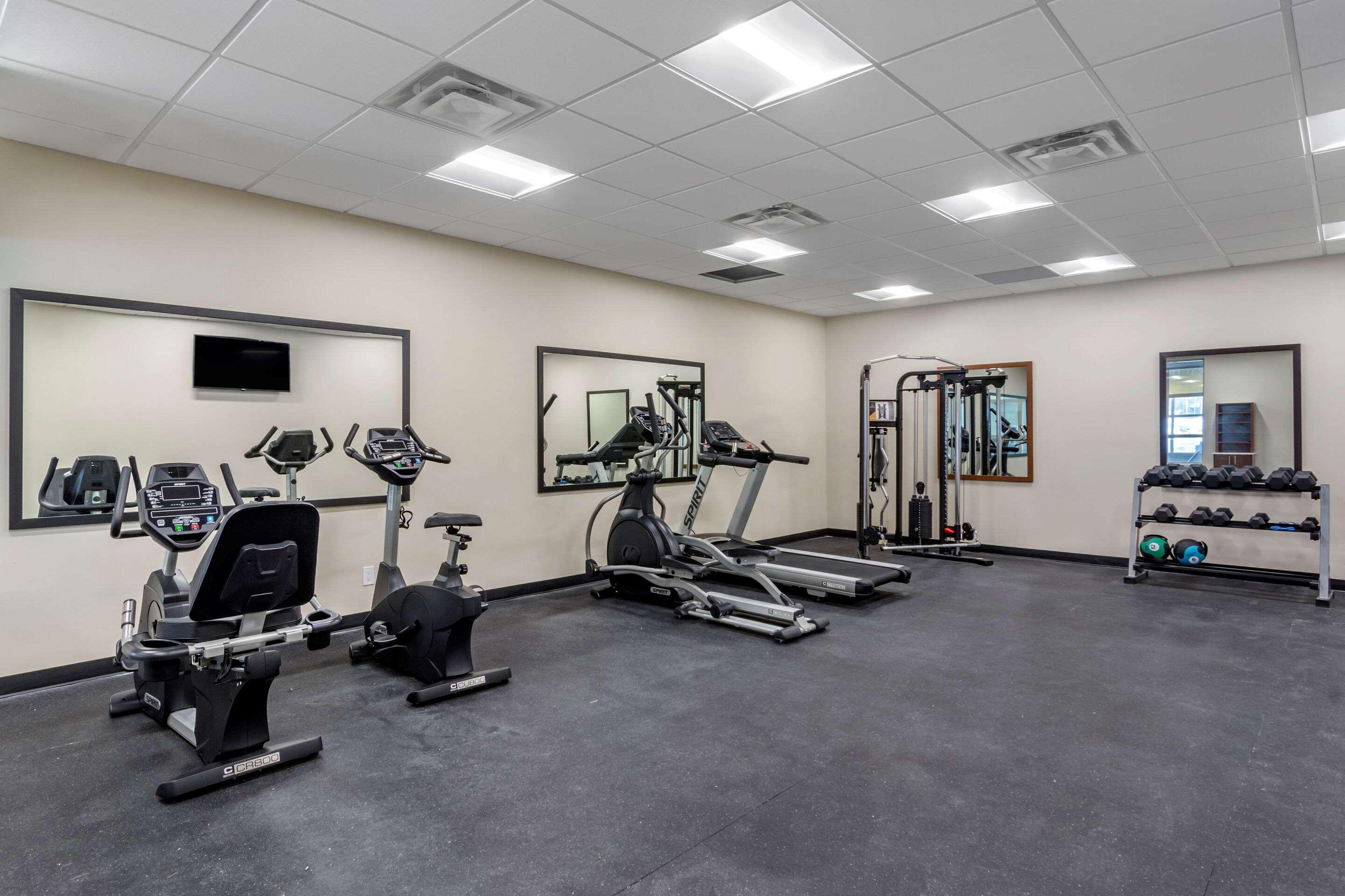 Comfort Inn & Suites فالماونت المظهر الخارجي الصورة